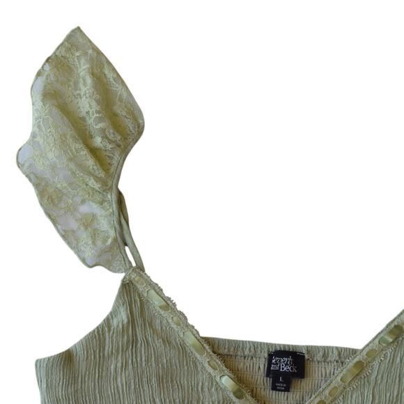 PacSun Beverly & Beck Sage Green Coquette Cropped Summer Top Size Large - Picture 3 of 6